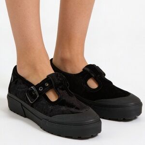 VANS Crushed Velvet Mary Janes Black Size 8